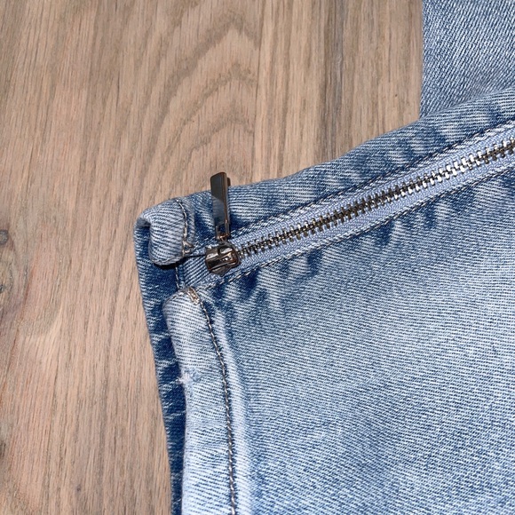 White House Black Market WHBM Demin Zipper Jeans 6 - Picture 4 of 8